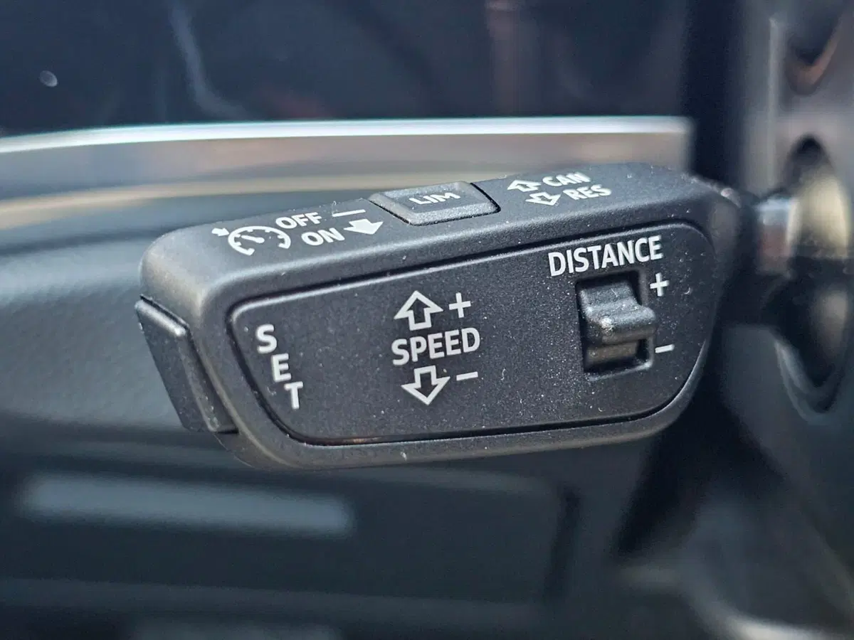 Audi Q3 Sportback usata a Bari (16)