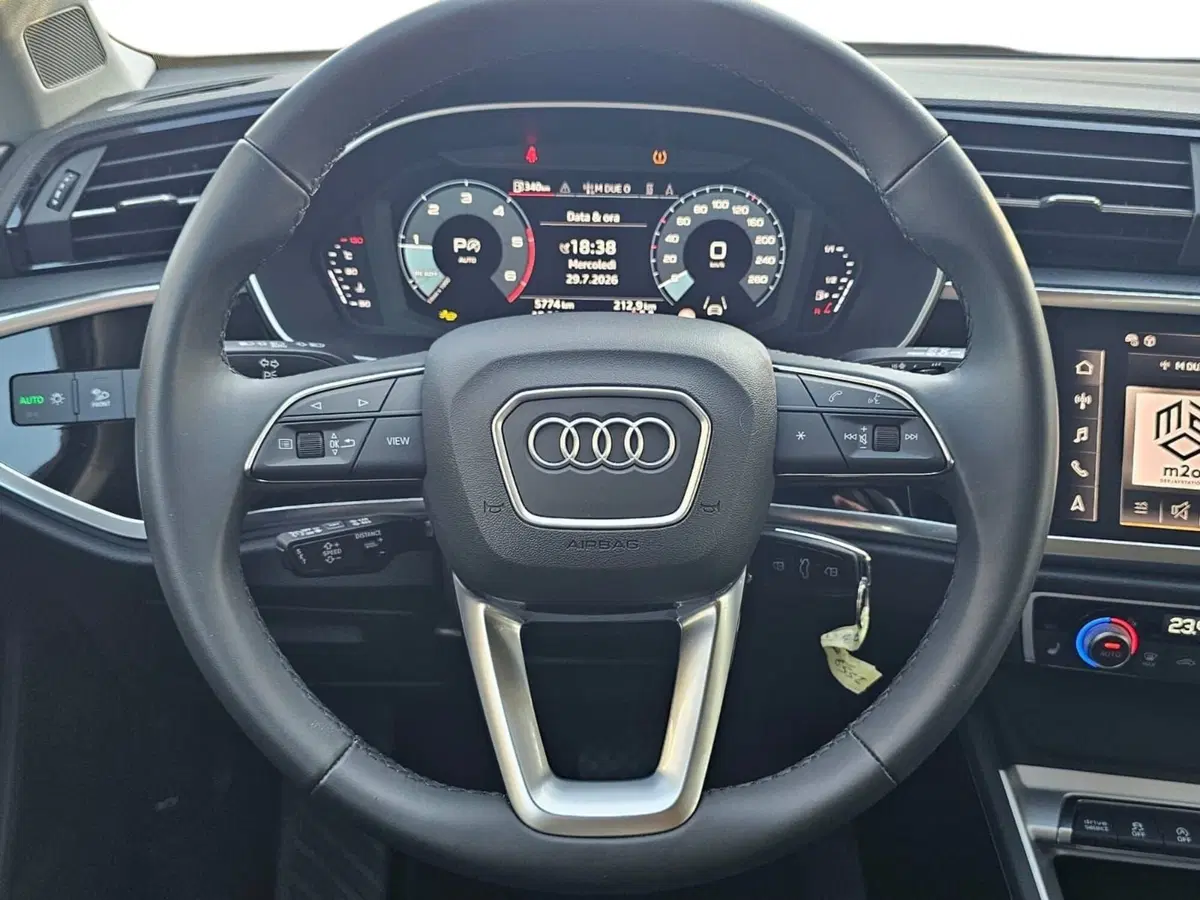 Audi Q3 Sportback usata a Bari (3)