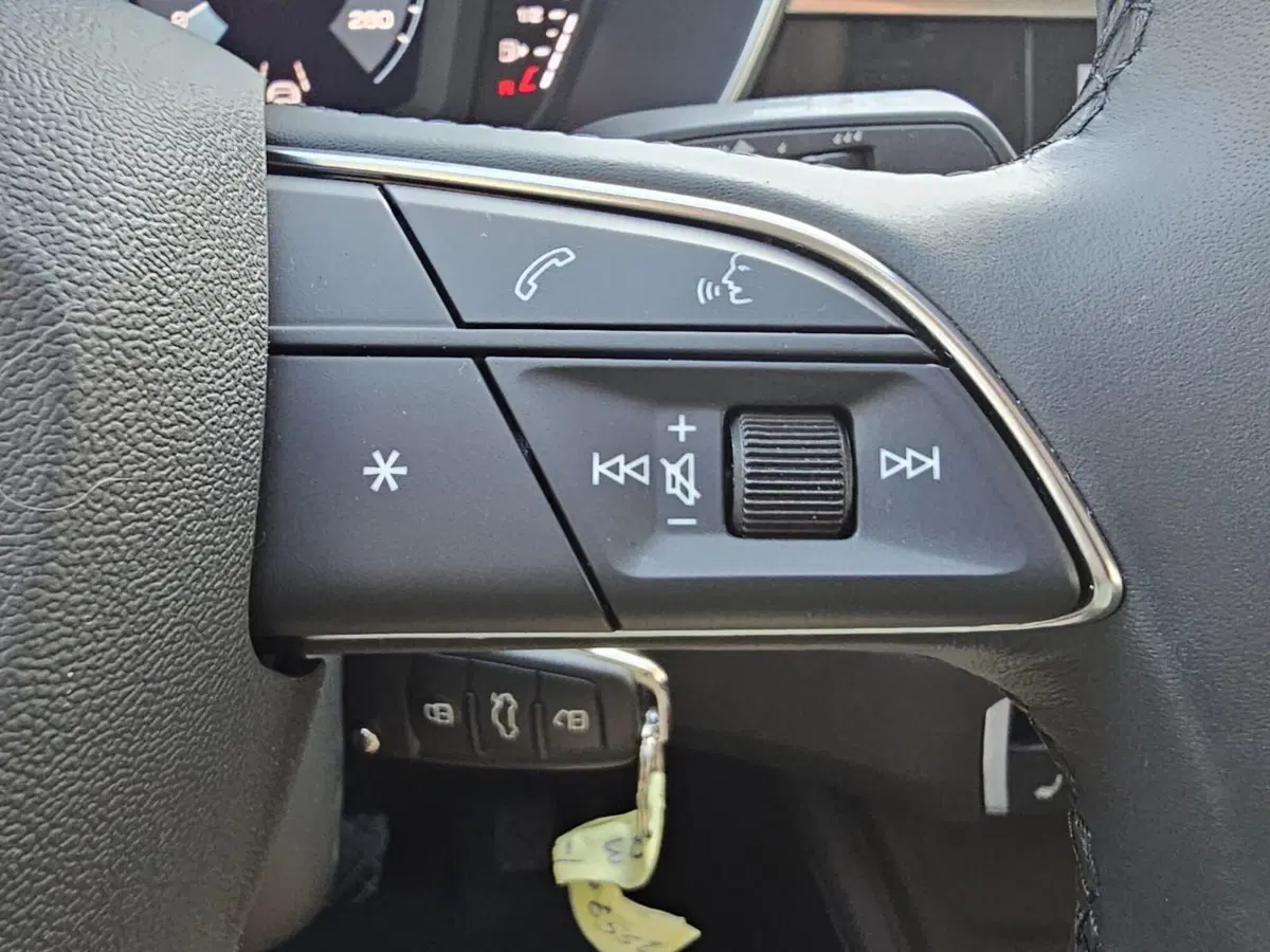 Audi Q3 Sportback usata a Bari (7)