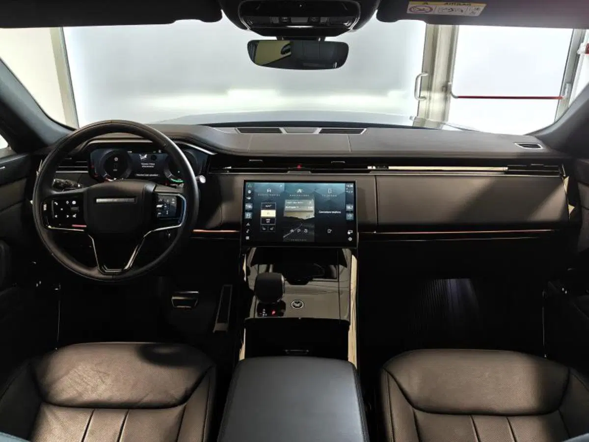 Land Rover Range Rover Sport usata a Venezia (15)