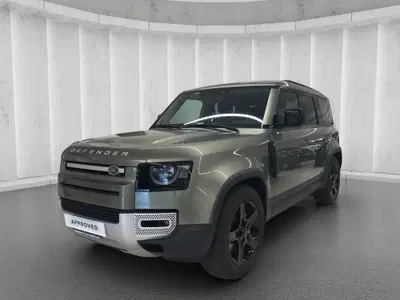 Land Rover Defender 110 3.0 l6 400 CV AWD Auto X-Dynamic S del 2022 usata a Milano