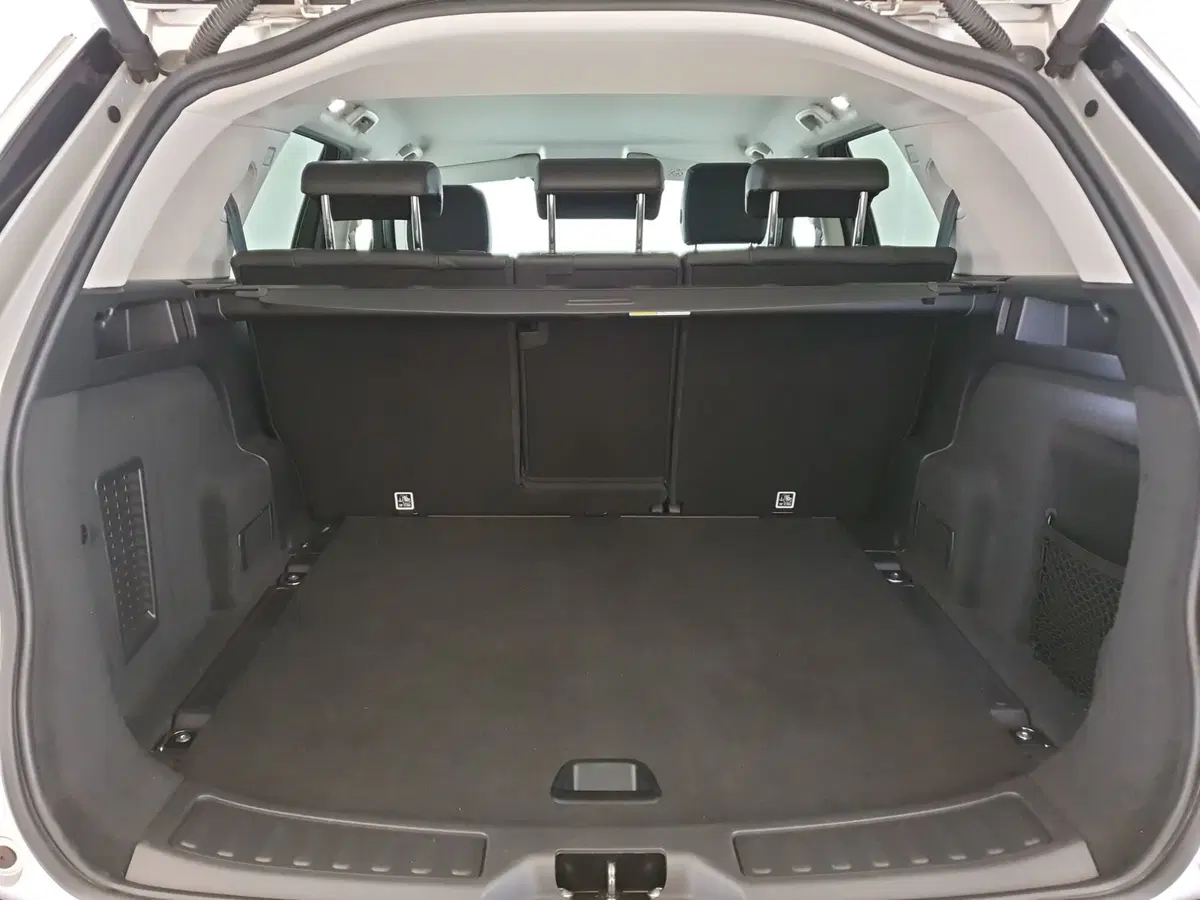 Land Rover Discovery Sport usata a Monza e Brianza (11)