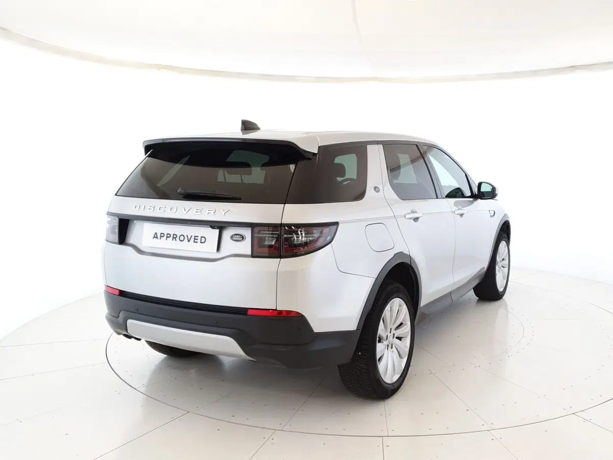 Land Rover Discovery Sport usata a Monza e Brianza (2)