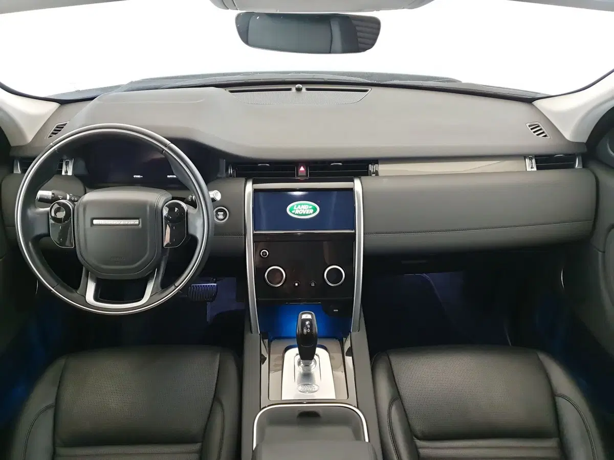 Land Rover Discovery Sport usata a Monza e Brianza (4)
