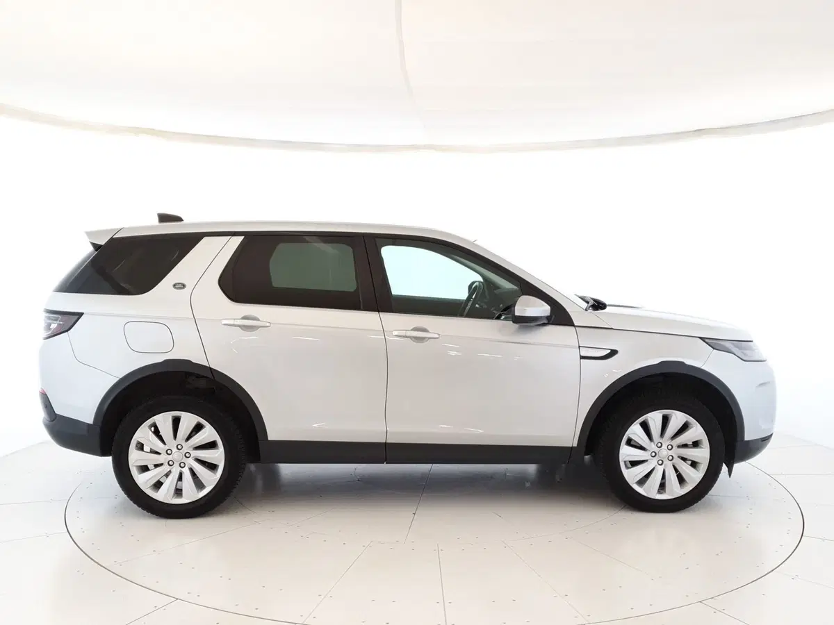 Land Rover Discovery Sport usata a Monza e Brianza (6)