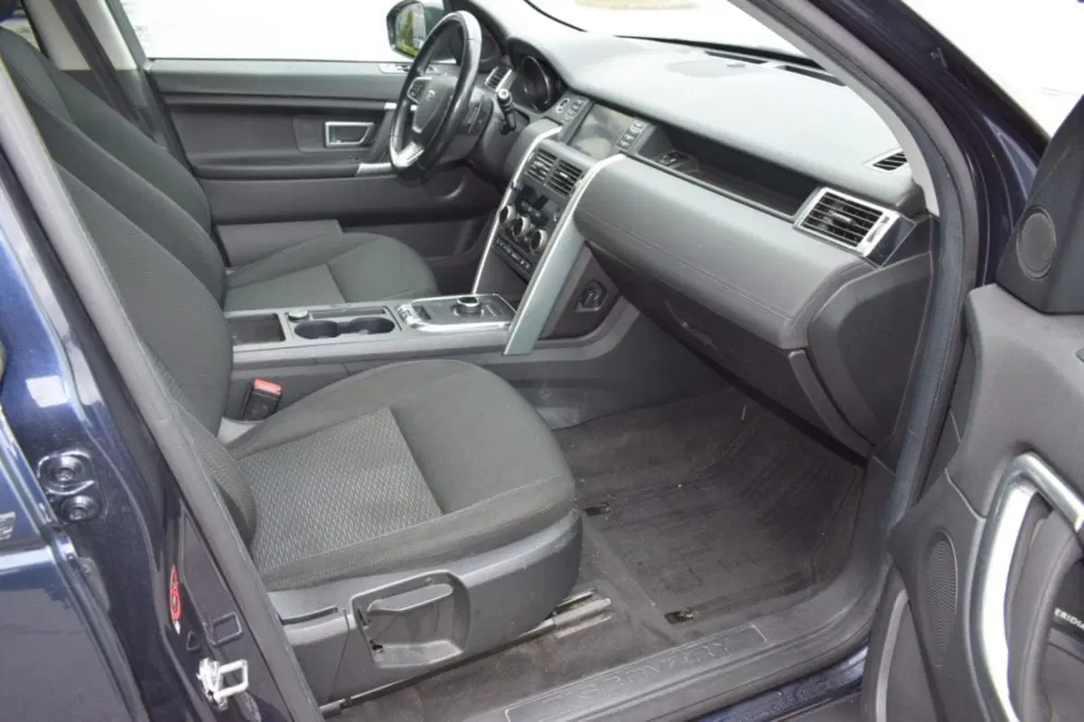 Land Rover Discovery Sport usata a Cuneo (13)