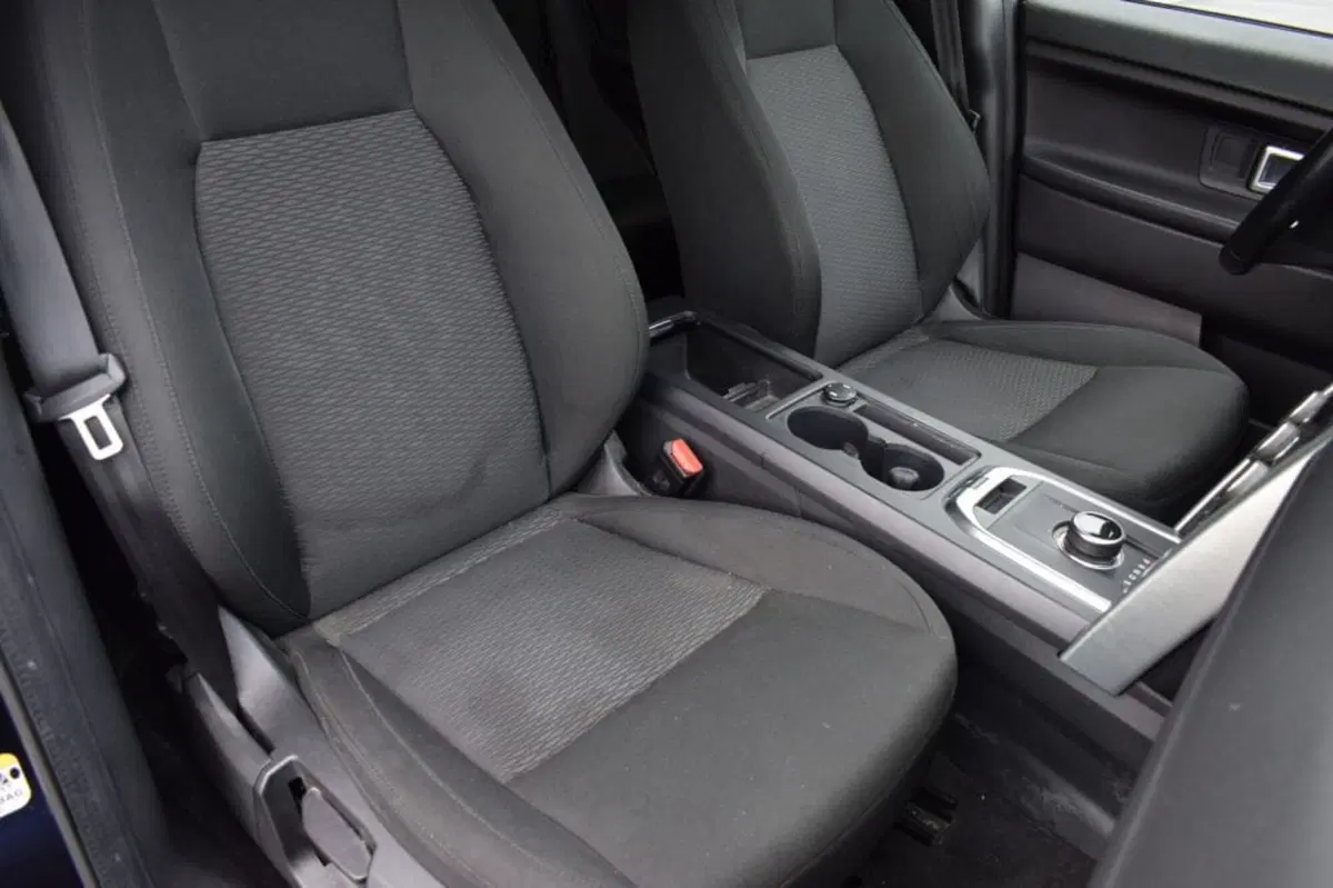 Land Rover Discovery Sport usata a Cuneo (15)