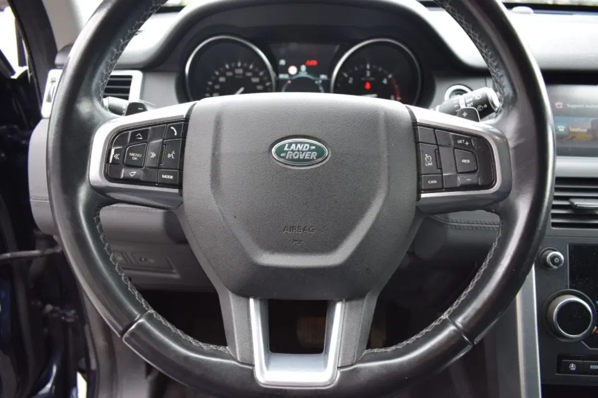 Land Rover Discovery Sport usata a Cuneo (18)