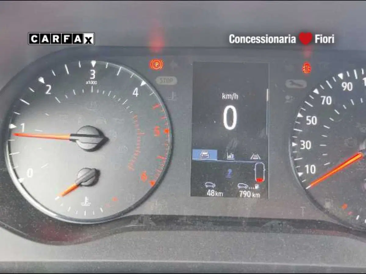 Renault Kangoo Furgone usata a Latina (9)