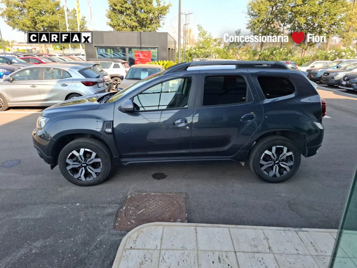 Dacia Duster usata a Latina (7)