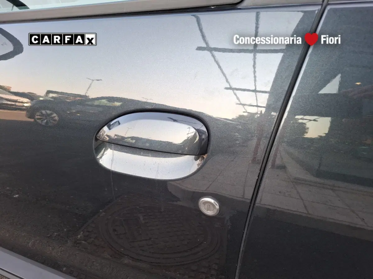 Dacia Duster usata a Latina (9)