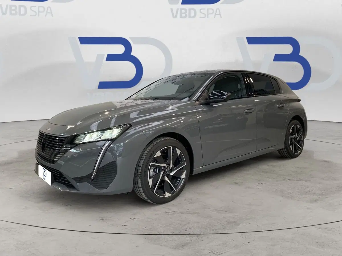 Peugeot 308 nuova a Milano