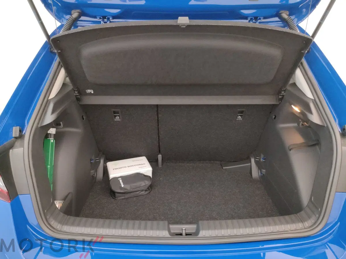Skoda Fabia nuova a Varese (9)