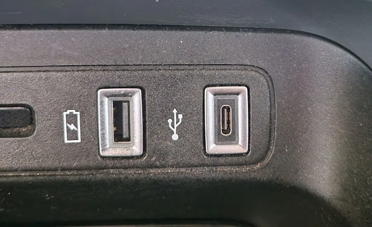 Jeep Avenger usata a Terni (13)