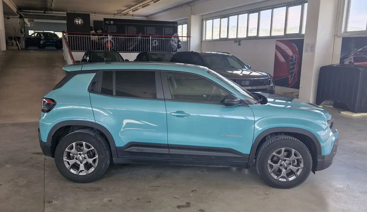 Jeep Avenger usata a Terni (6)