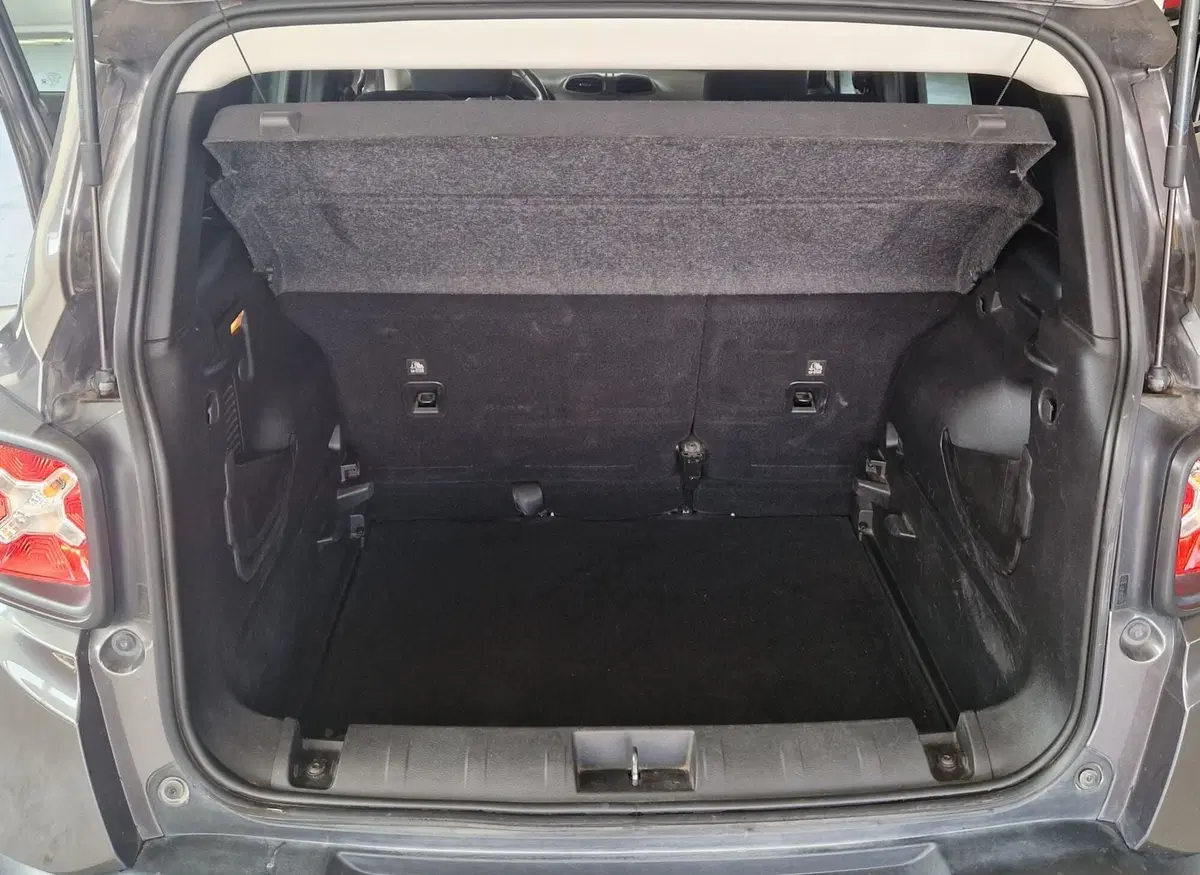 Jeep Renegade usata a Terni (10)