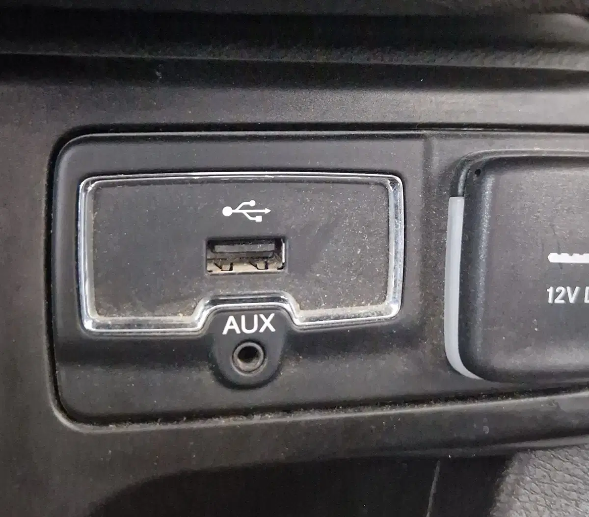 Jeep Renegade usata a Terni (13)