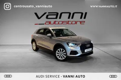 Audi Q3 45 TFSI e S tronic Business del 2024 usata a Mozzecane