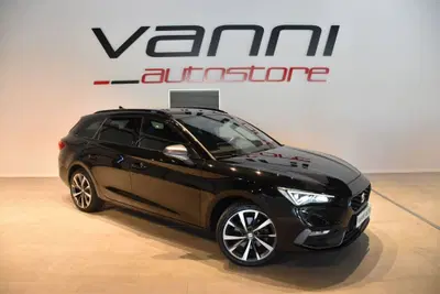 SEAT Leon ST Sportstourer 1.5 TGI DSG FR del 2023 usata a Mozzecane