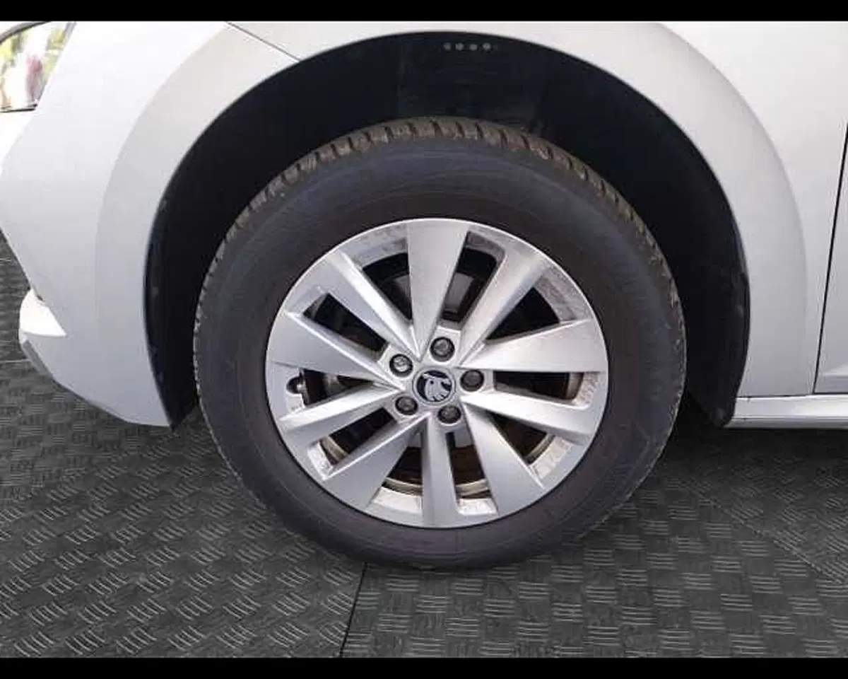 Skoda Kamiq usata a Ravenna (14)