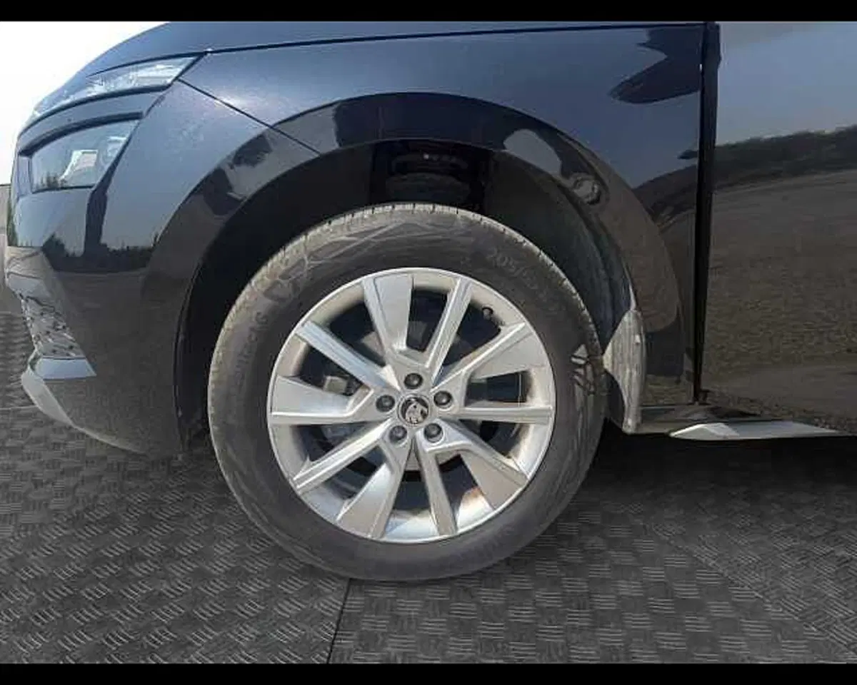 Skoda Kamiq usata a Ravenna (14)