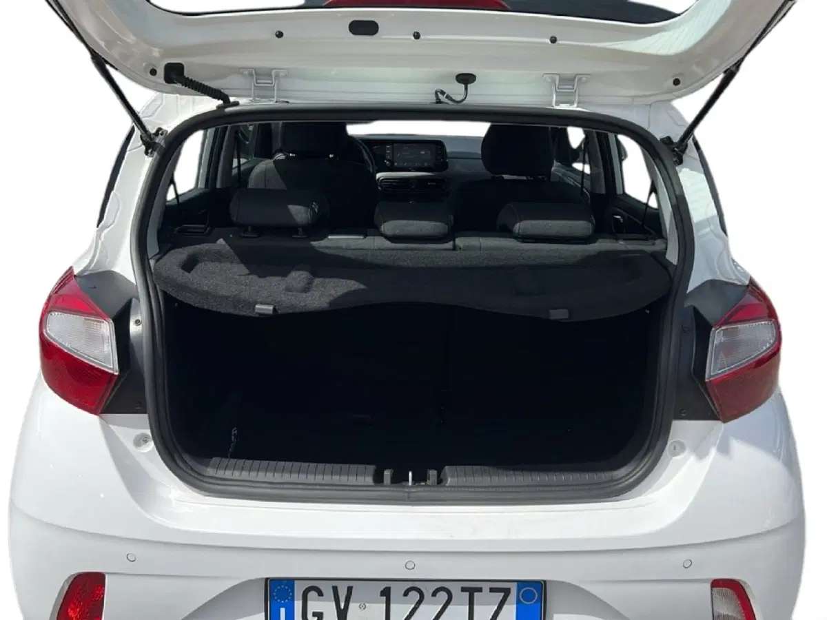 Hyundai i10 usata a Roma (10)