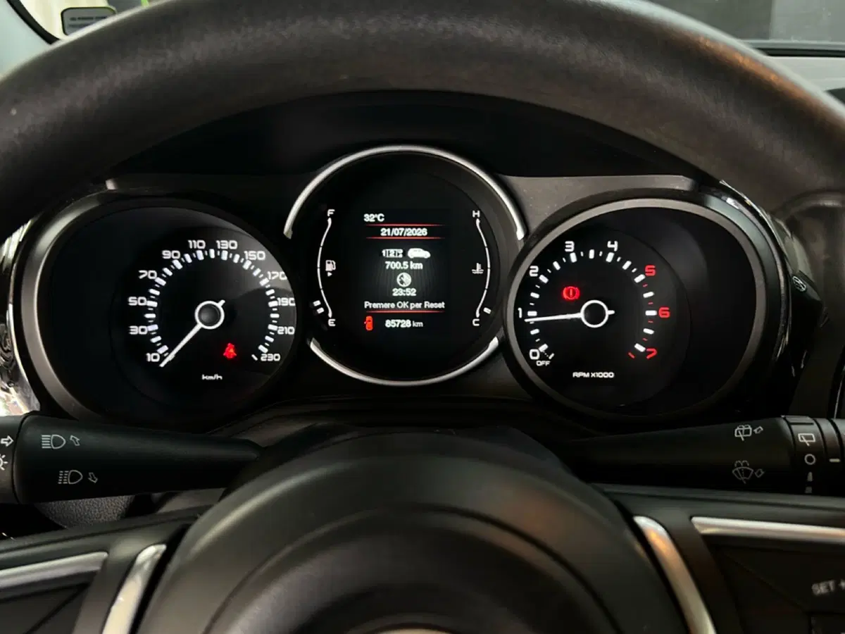 Fiat 500L usata a Roma (13)
