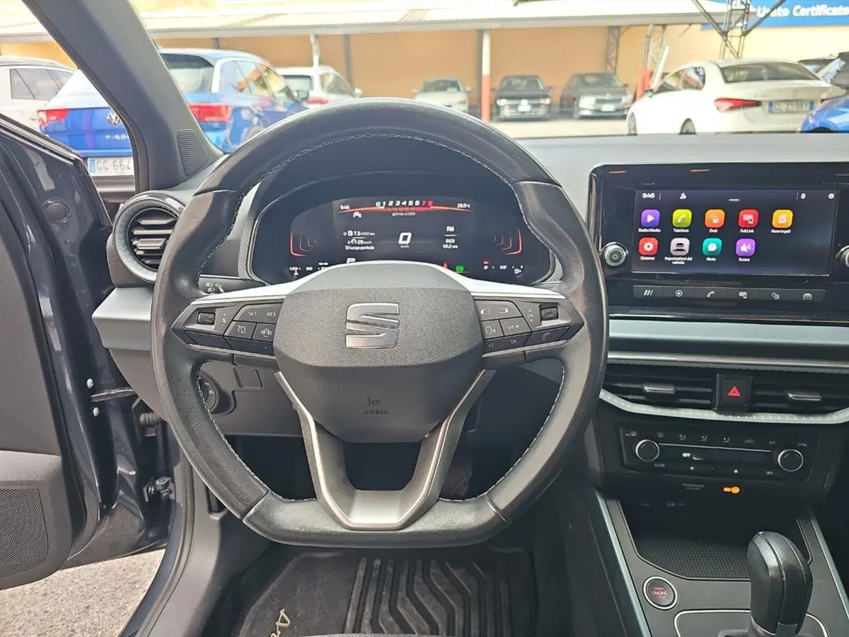 SEAT Arona usata a Lecco (10)