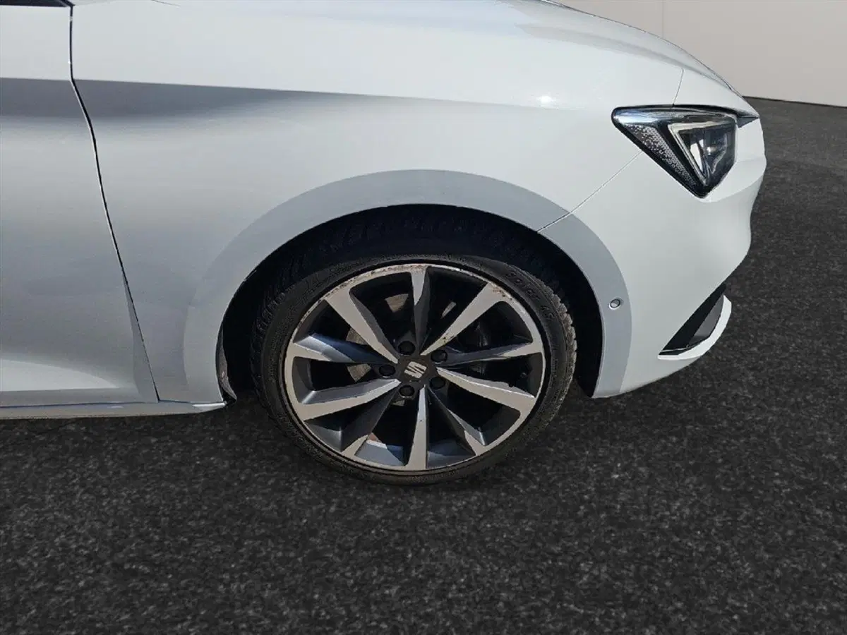 SEAT Leon usata a Lecco (20)