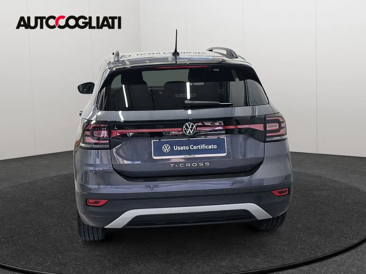 Volkswagen T-Cross usata a Lecco (4)