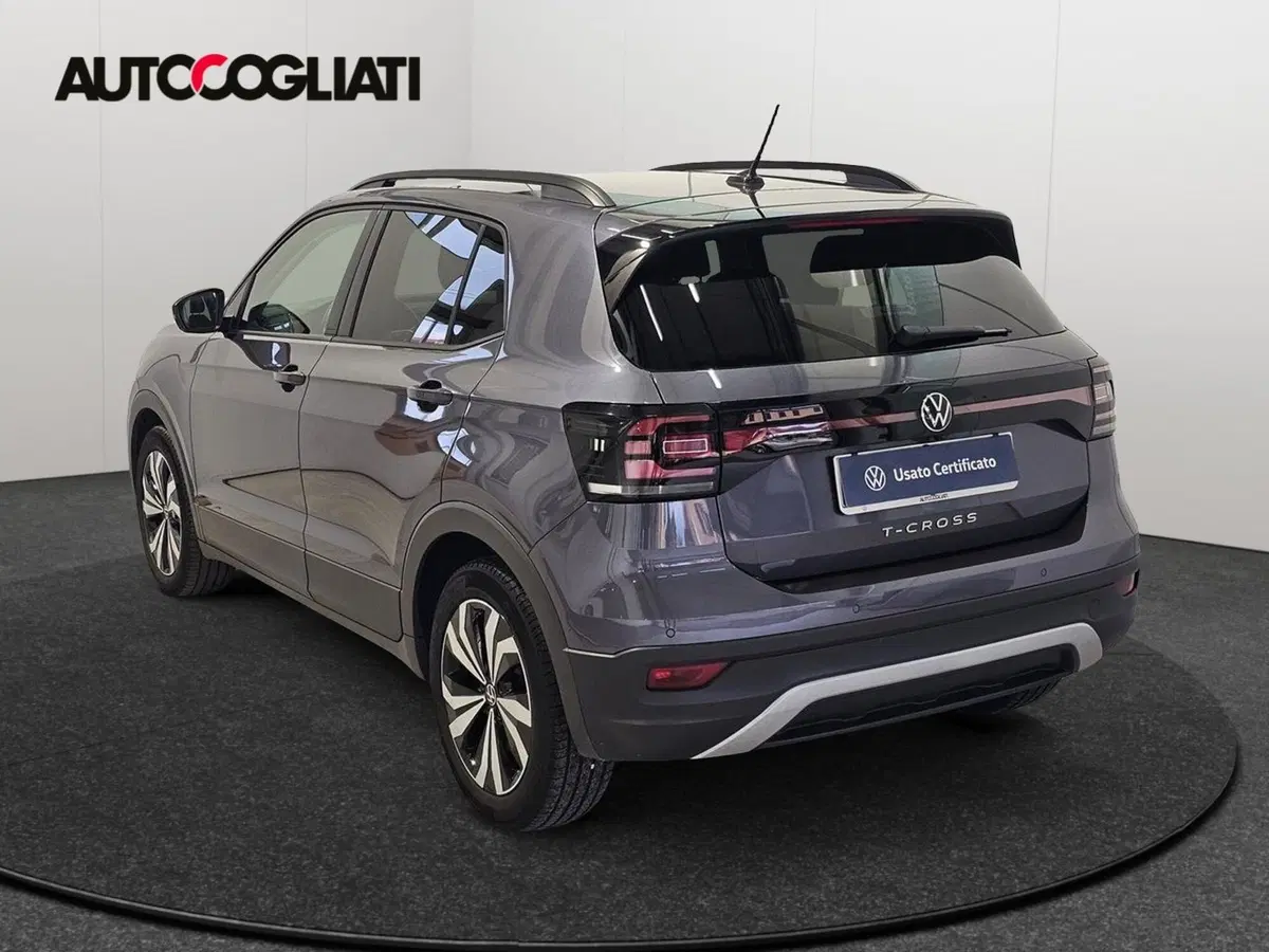 Volkswagen T-Cross usata a Lecco (5)