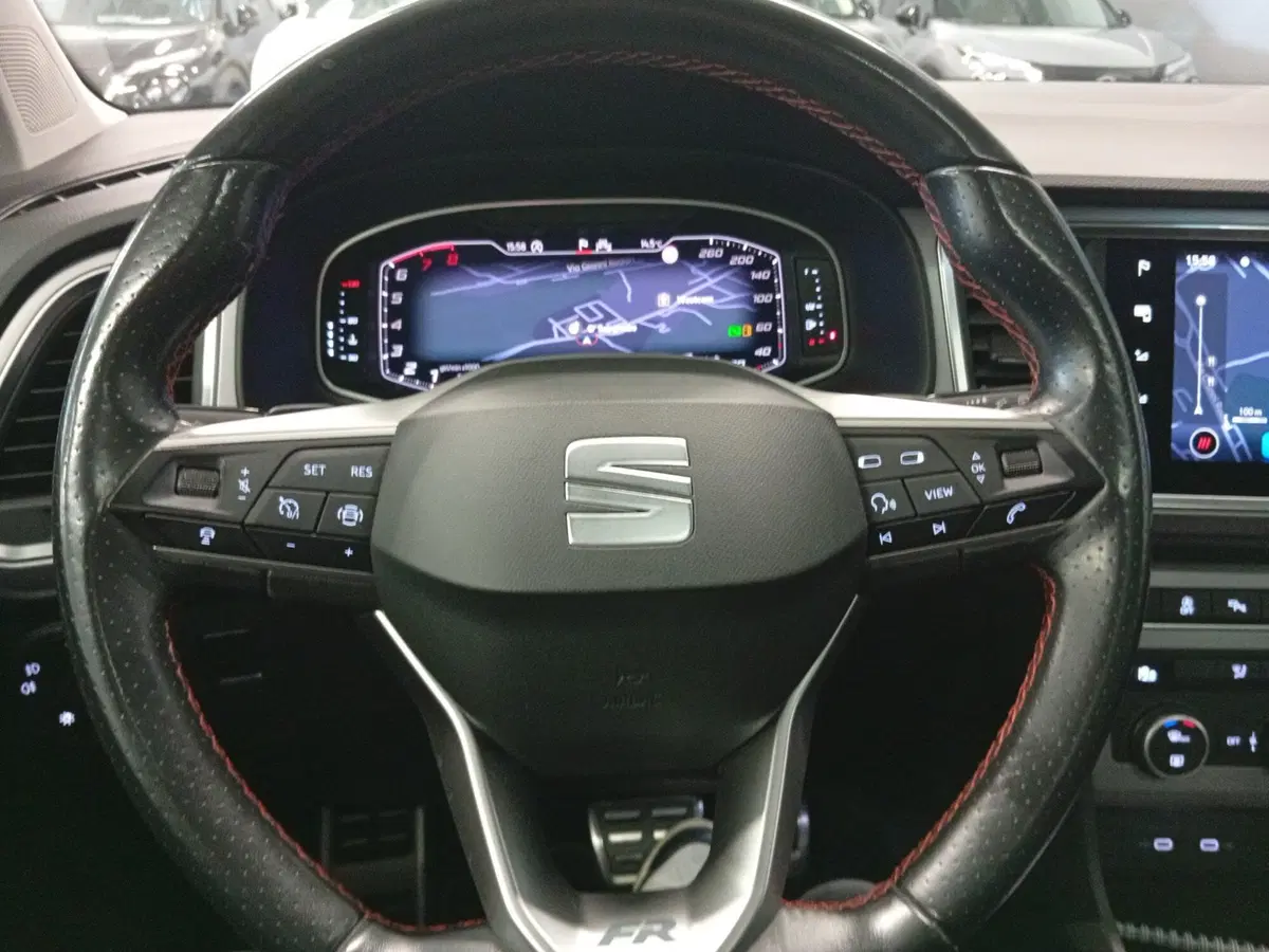 SEAT Ateca usata a Varese (17)