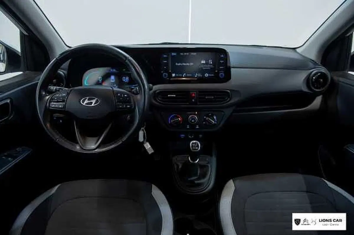 Hyundai i10 usata a Lodi (12)
