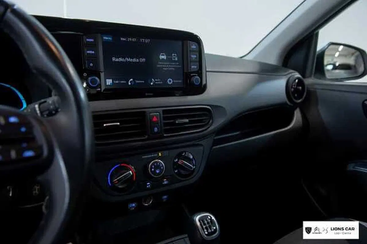 Hyundai i10 usata a Lodi (17)
