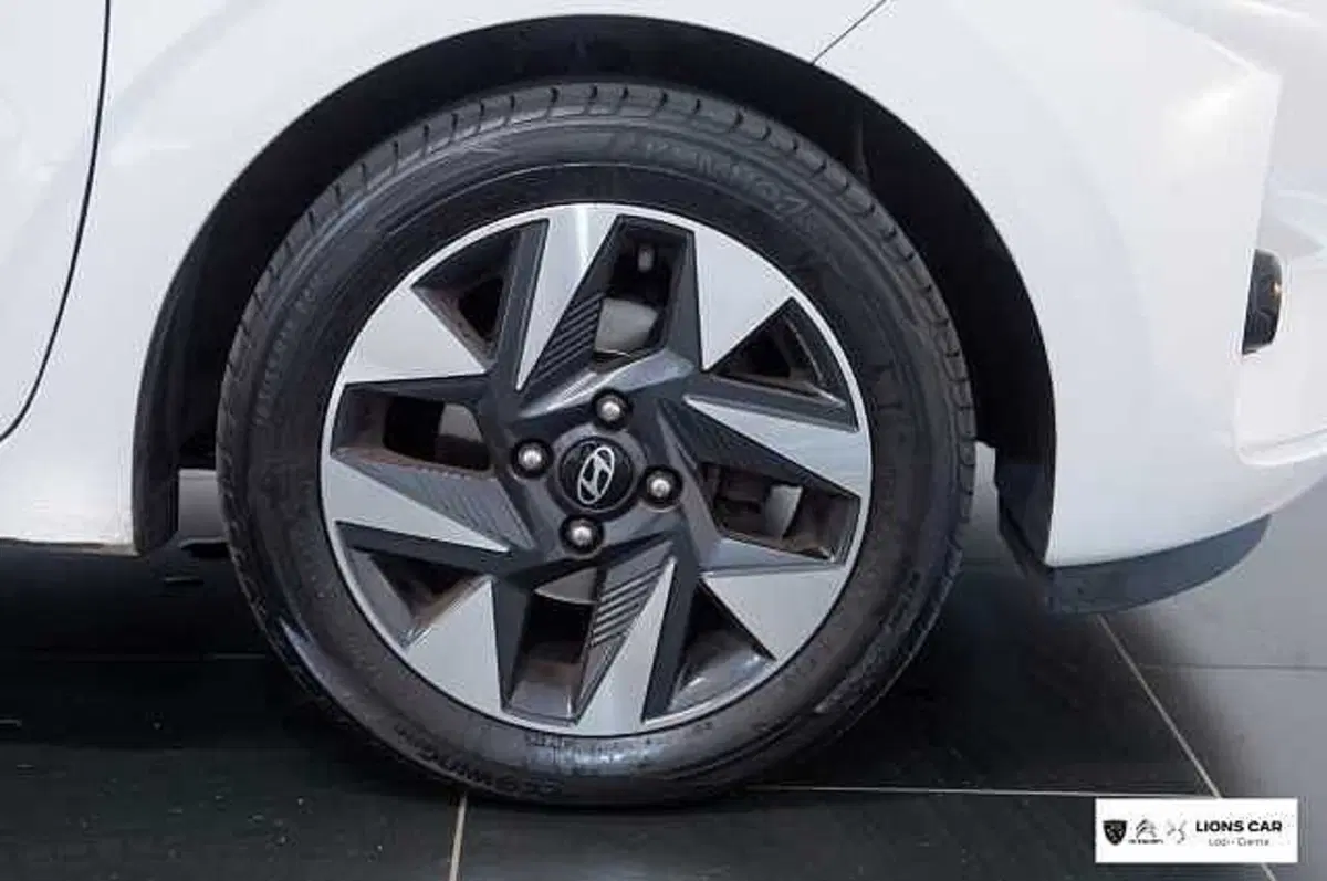 Hyundai i10 usata a Lodi (7)