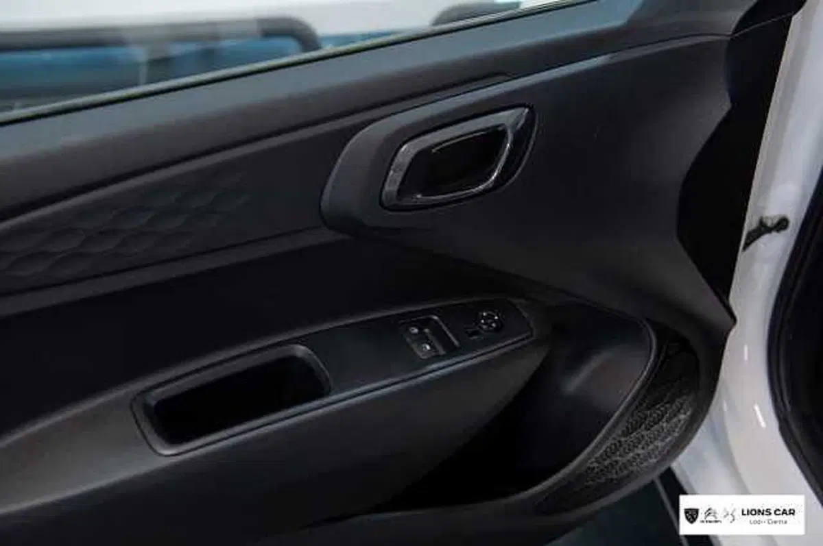 Hyundai i10 usata a Lodi (9)