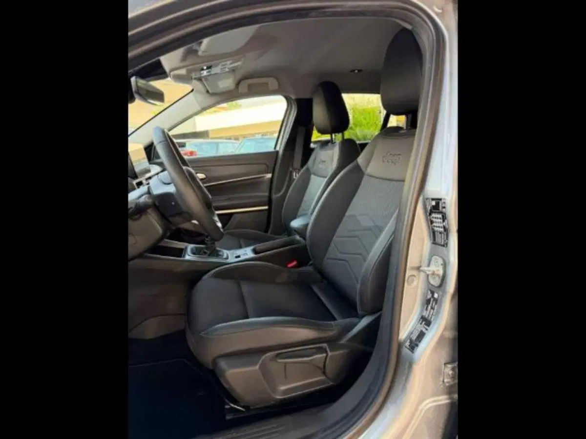 Jeep Avenger usata a Caltanissetta (13)