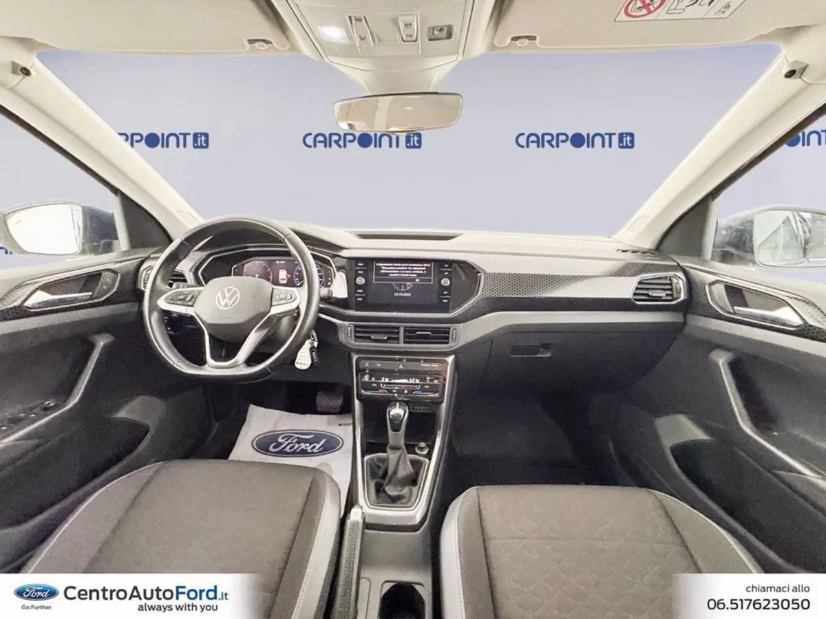 Volkswagen T-Cross usata a Roma (10)