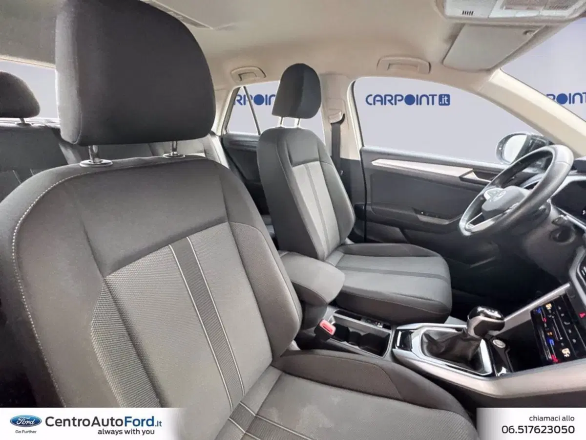 Volkswagen T-Roc usata a Roma (7)