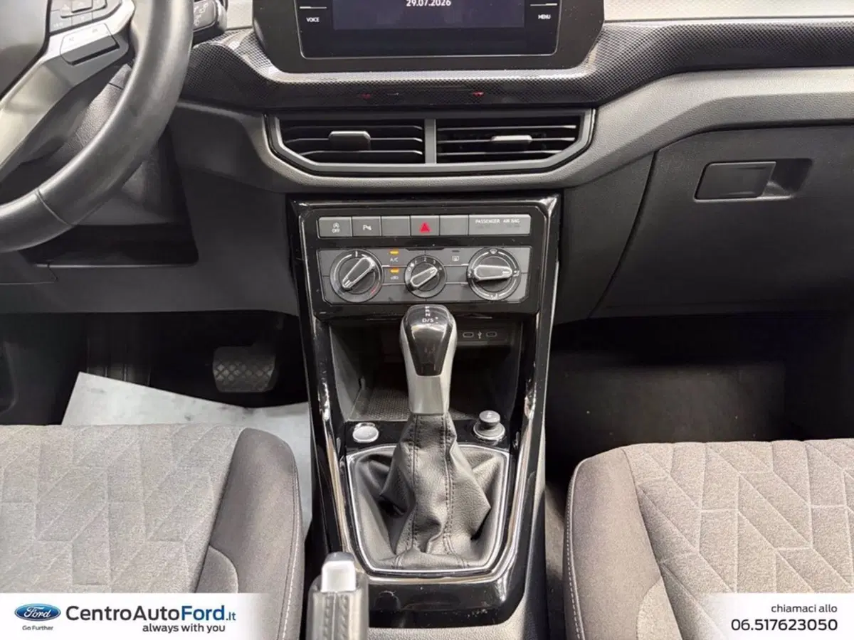 Volkswagen T-Cross usata a Roma (11)