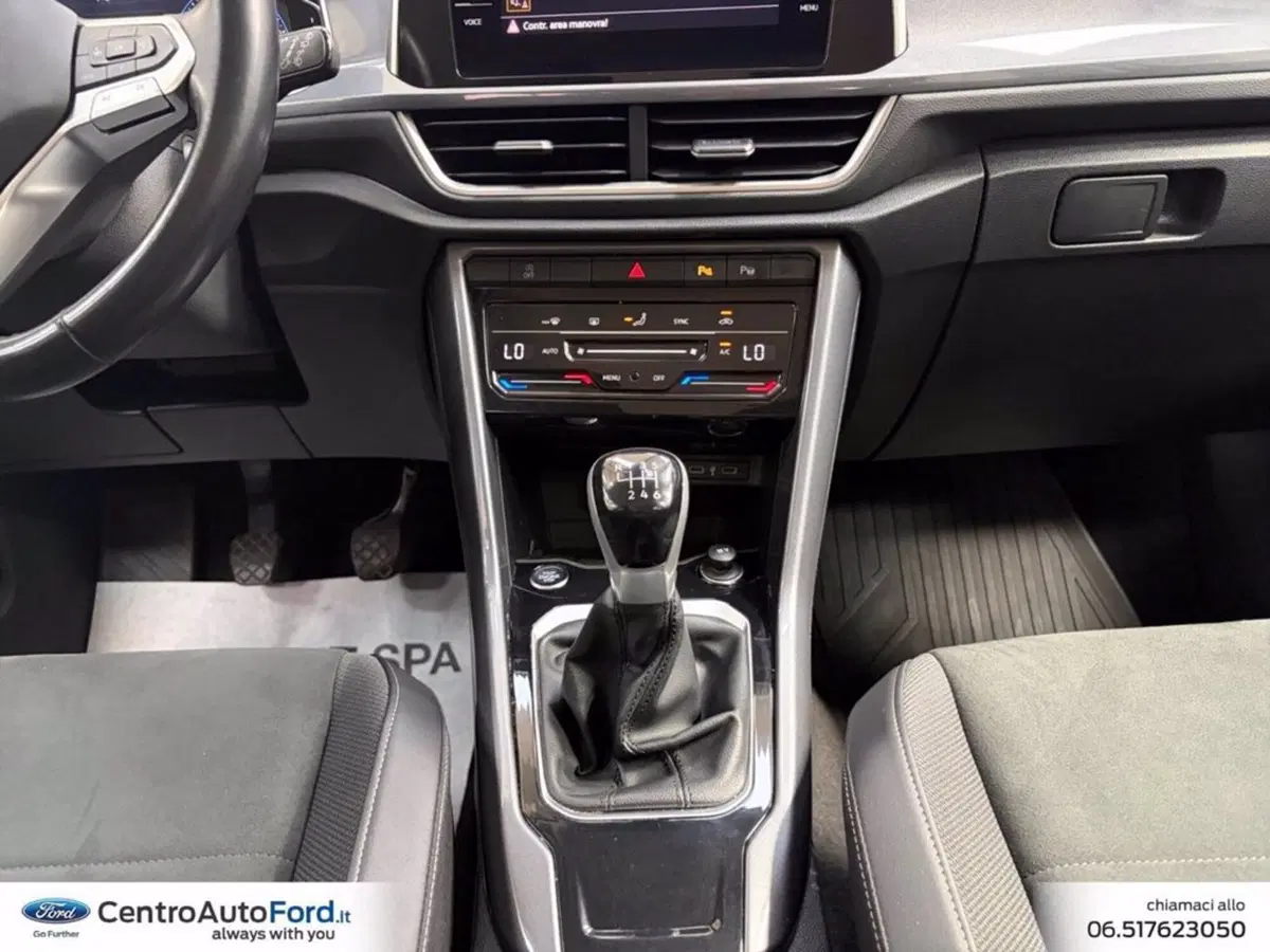 Volkswagen T-Roc usata a Roma (11)
