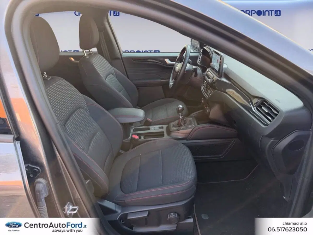 Ford Kuga usata a Roma (15)