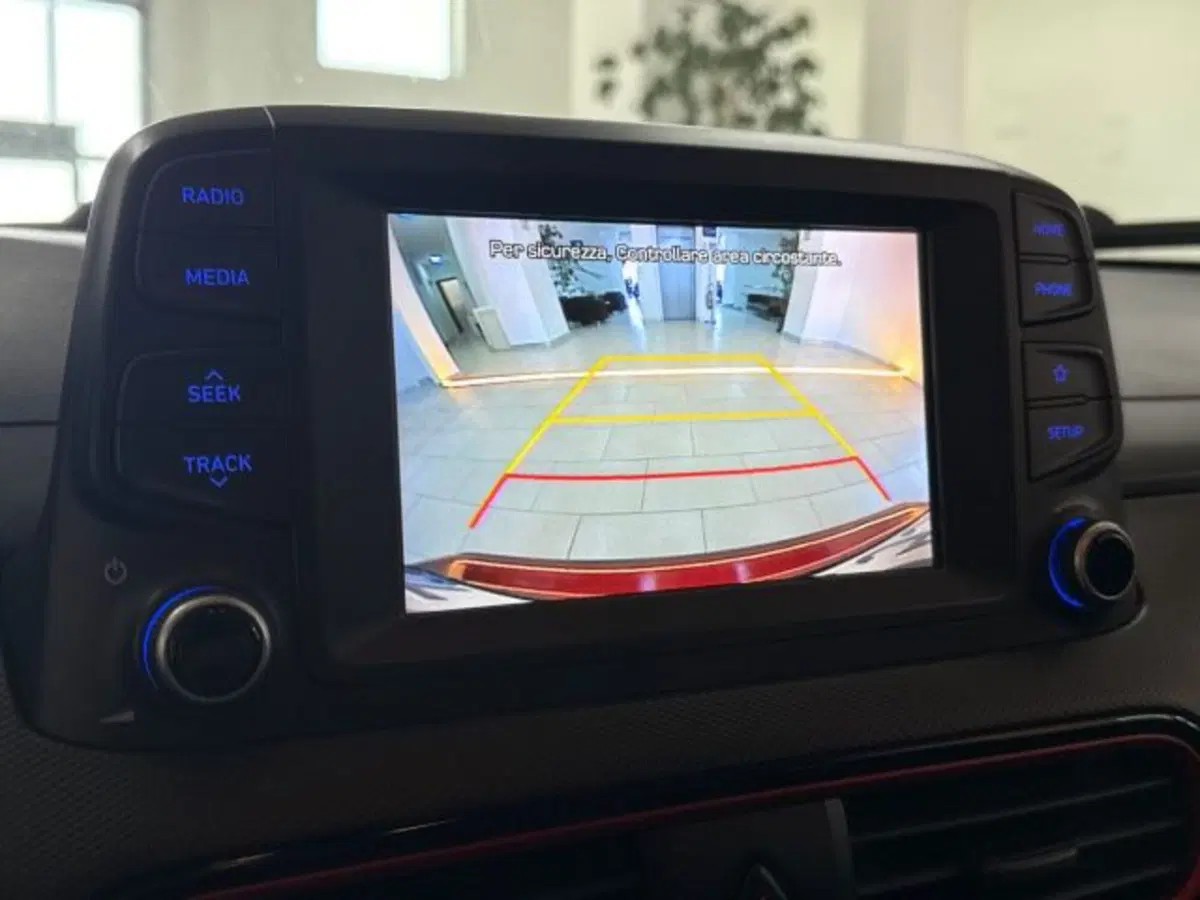 Hyundai Kona usata a Catania (17)