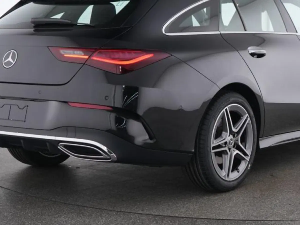 Mercedes-Benz CLA Shooting Brake usata a Milano (4)