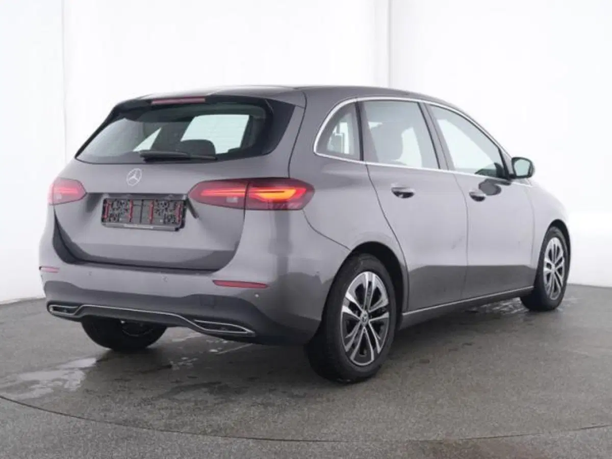 Mercedes-Benz Classe B usata a Milano (2)
