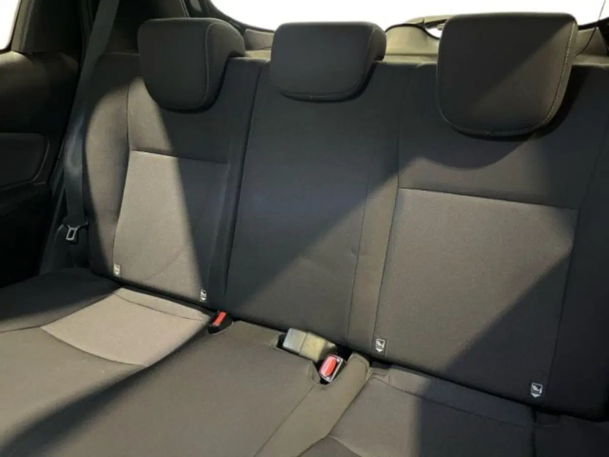 Toyota Yaris usata a Ancona (14)