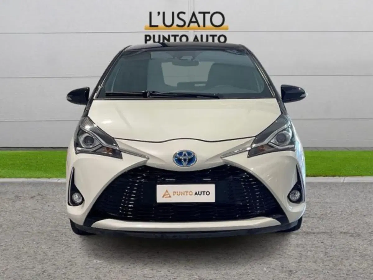 Toyota Yaris usata a Ancona (2)