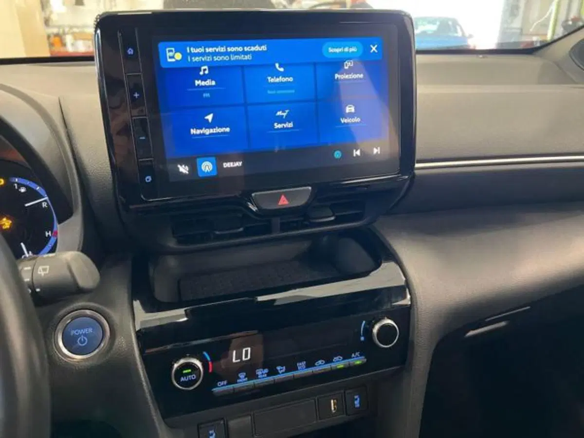 Toyota Yaris Cross usata a Vercelli (12)