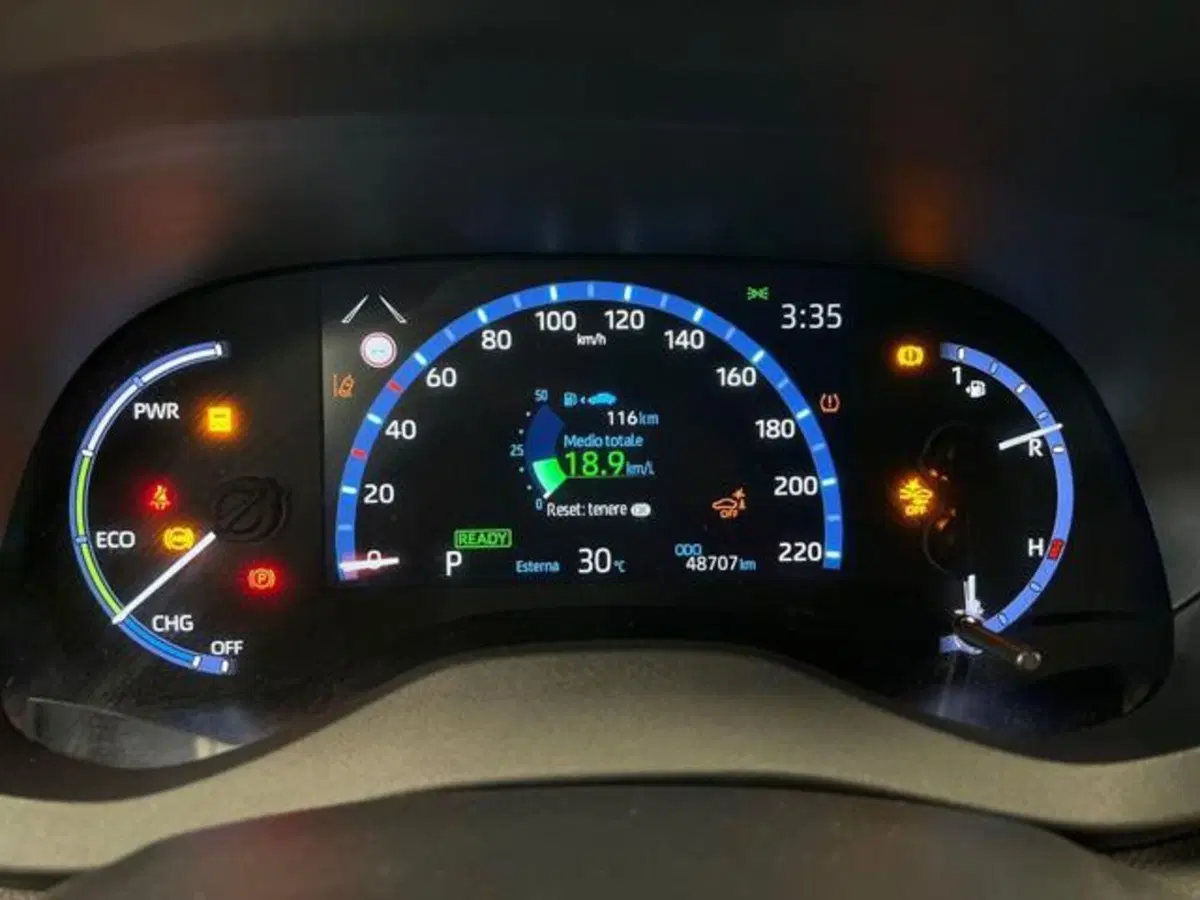 Toyota Yaris Cross usata a Vercelli (13)