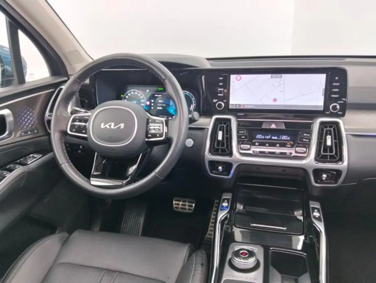 Kia Sorento usata a Como (10)